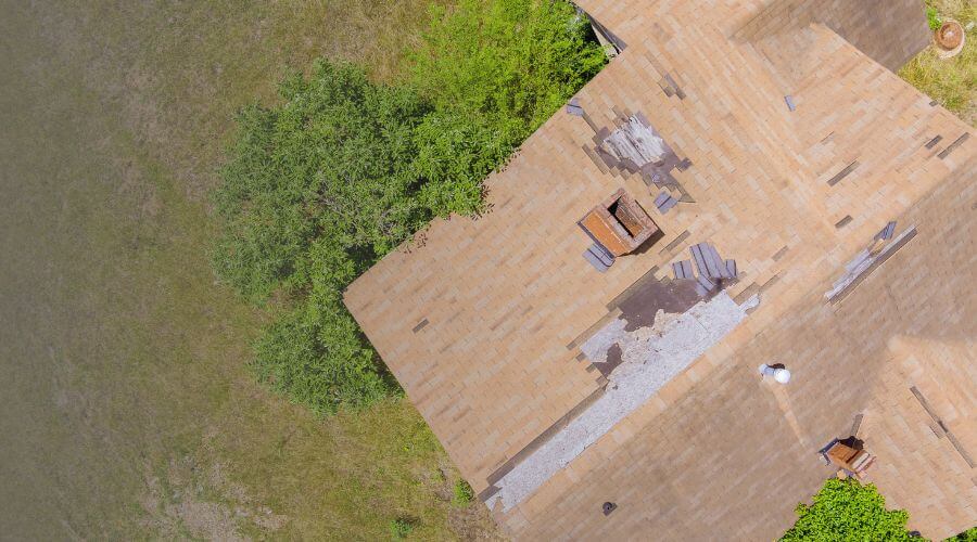 Why choose water damage restoration service for basement flood restoration services in Tampa